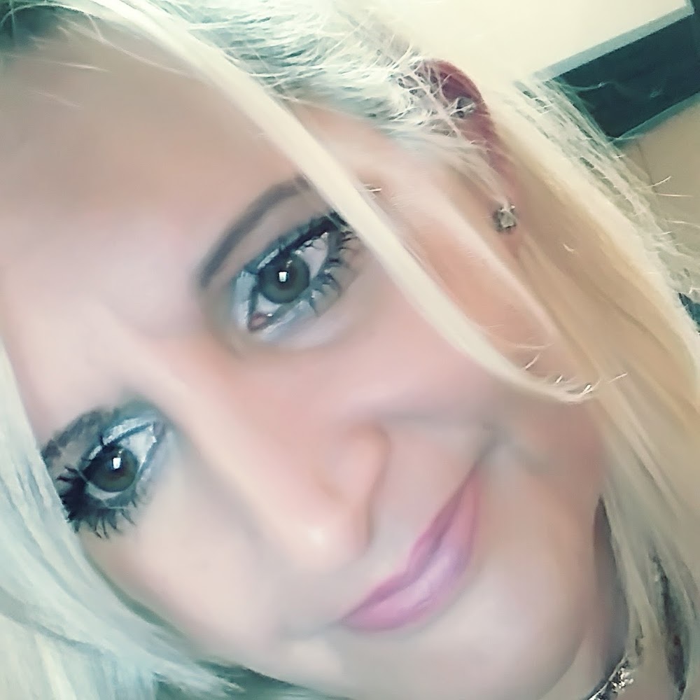 Meet your Posher, Mechelle